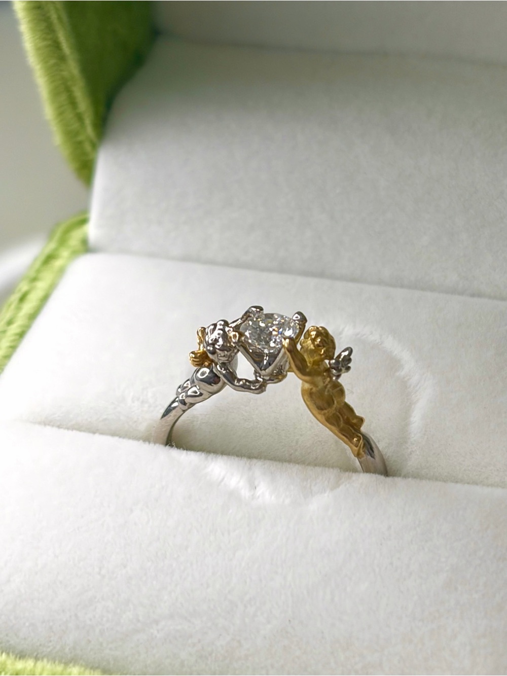 18K Gold & Platinum Angel Diamond Ring – Natural Diamond